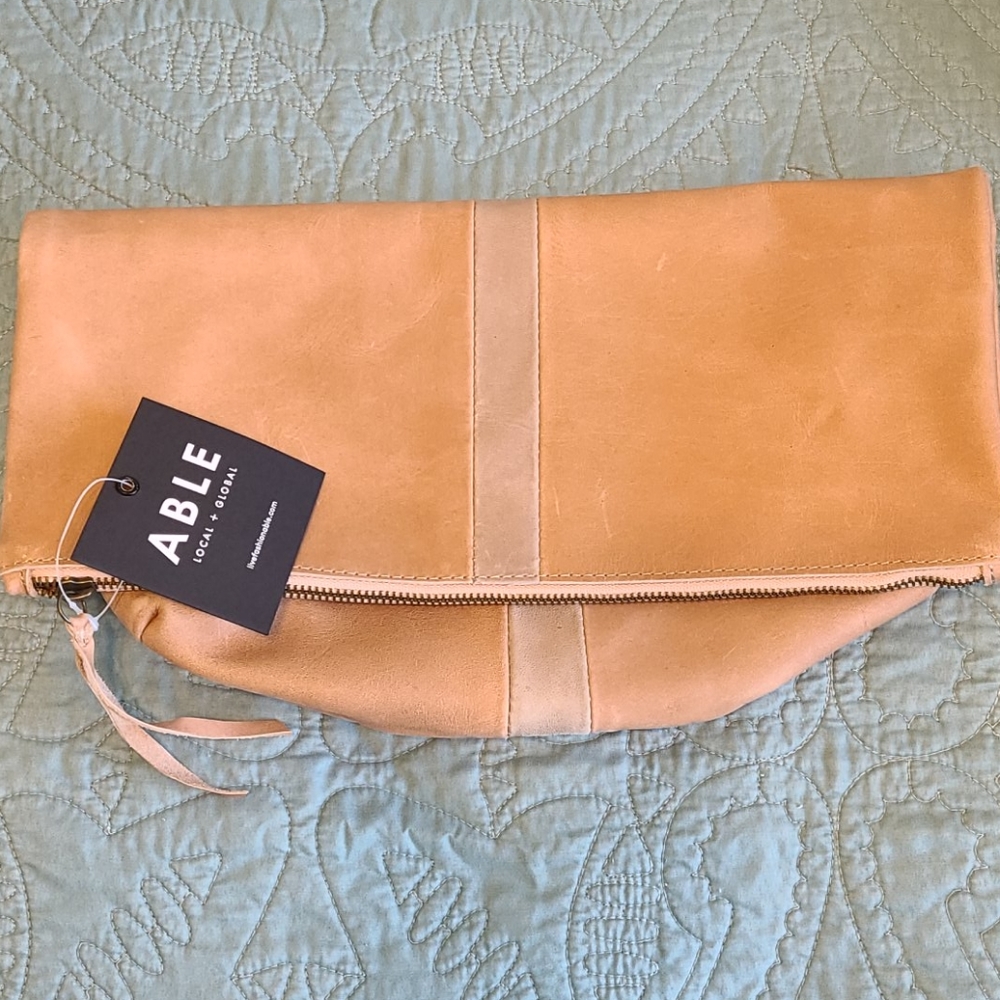 Able follower clutch